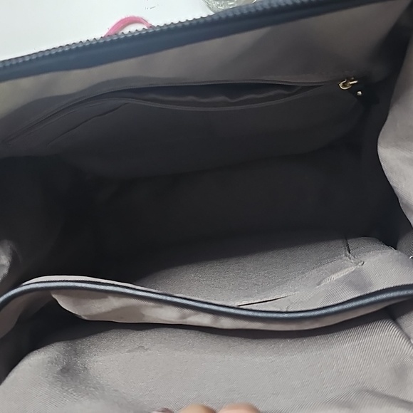 Elegant Black Women's Backpack - Picture 10 of 10